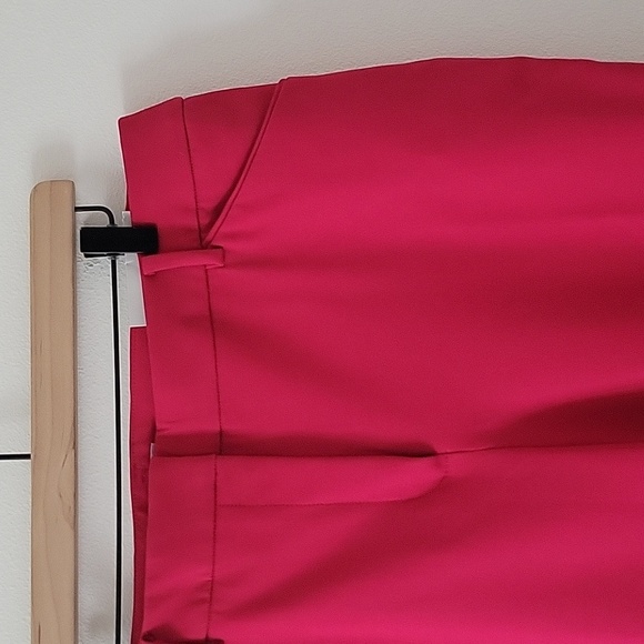 NWT Chico's Holly Red So Slimming Sophia Straight Leg Pants Size 14R - Picture 2 of 7